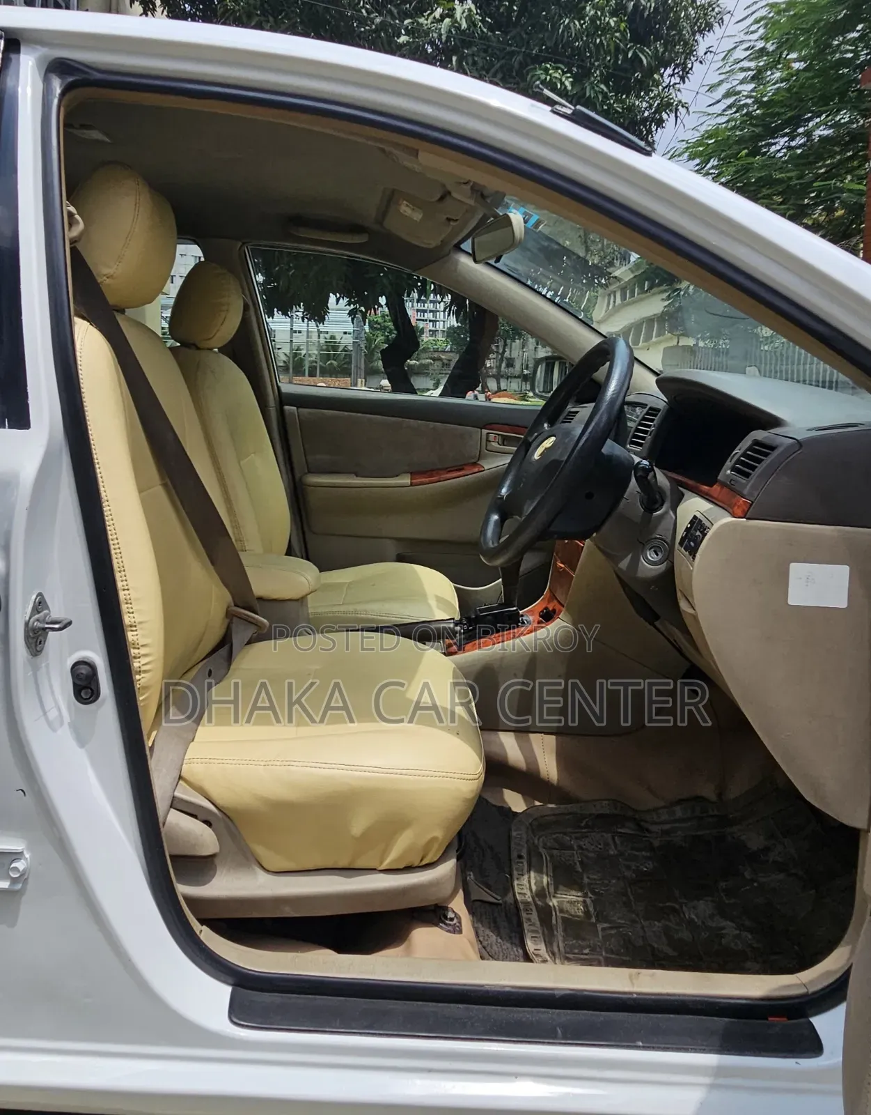 Toyota Corolla 2005 White