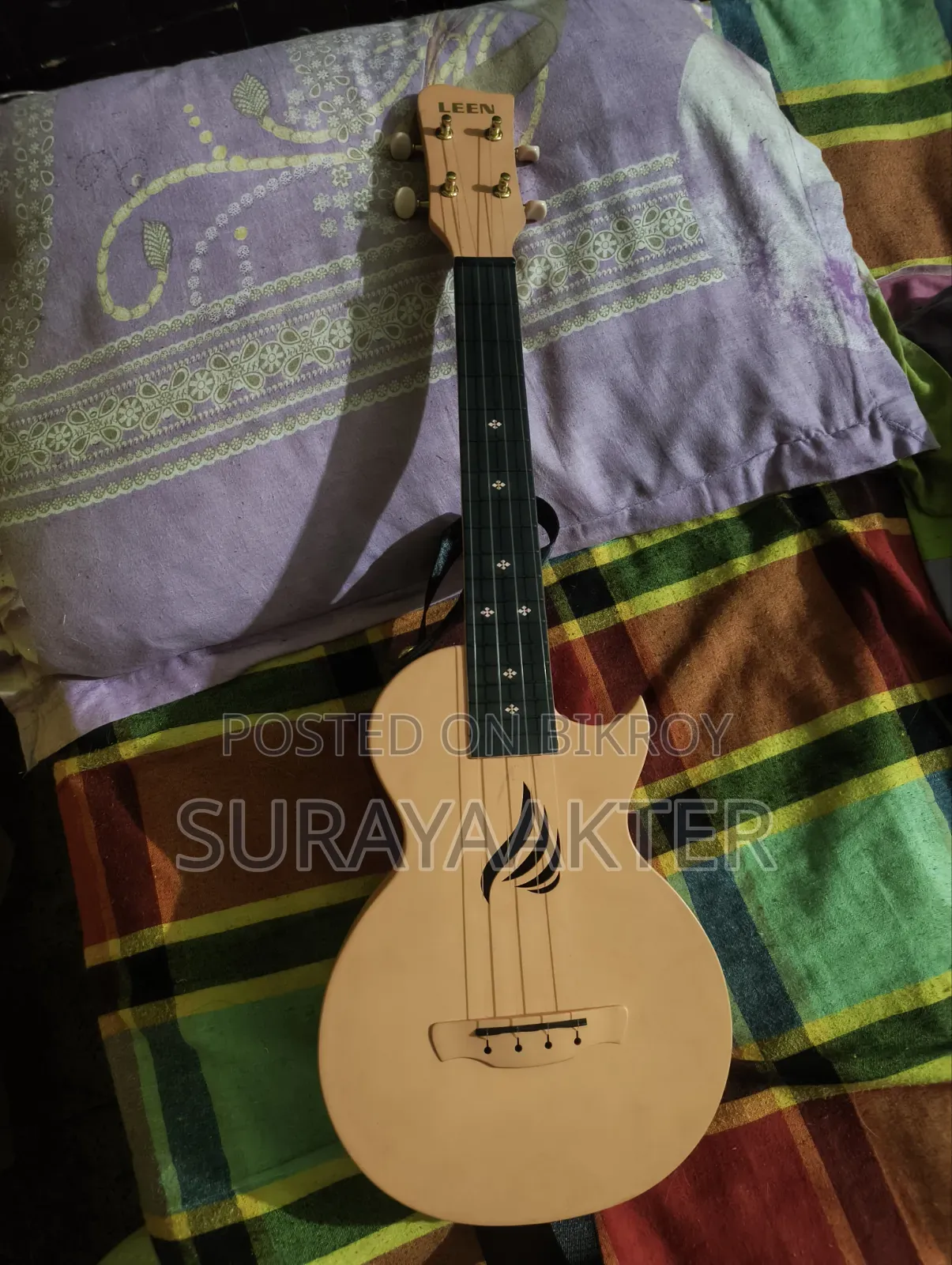 Leen Ukulele