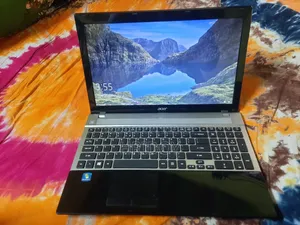Laptop Acer Aspire E1-531 8GB Intel SSD 128GB