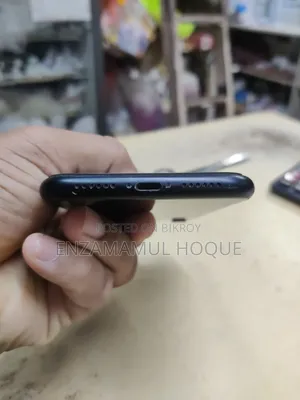 অ্যাপল আইফোন এক্সআর ৬৪ জিবি ব্ল্যাক