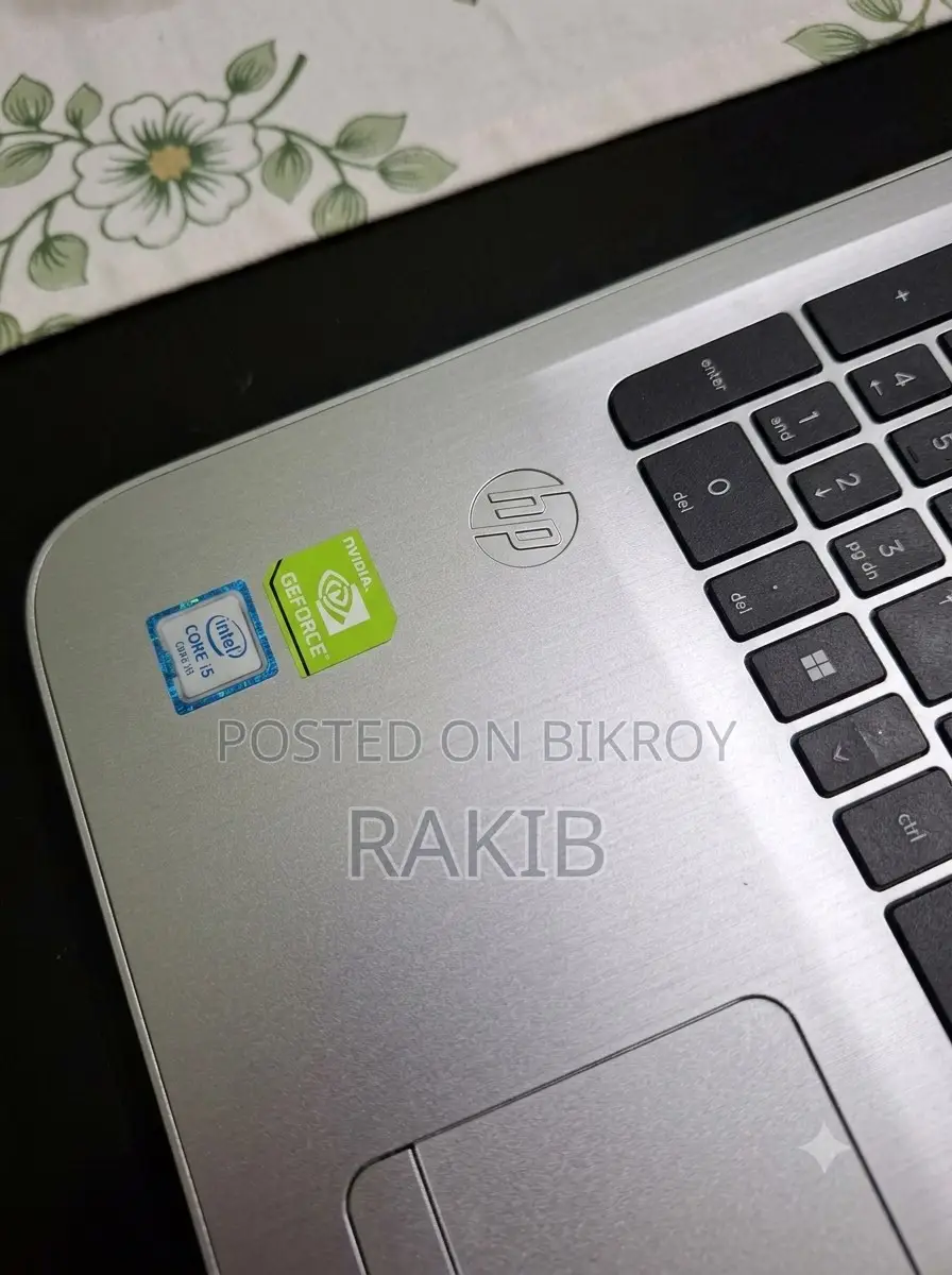 ল্যাপটপ এইচপি প্যাভিলিয়ন ১৫ ৮জিবি ইন্টেল কোর আই৫ এসএসডি ১টিবি
