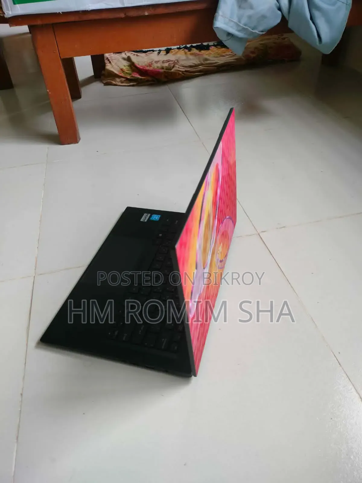 ল্যাপটপ ৮ জিবি র‍্যাম ইন্টেল এইচড্ডি ২৫৬ জিবি