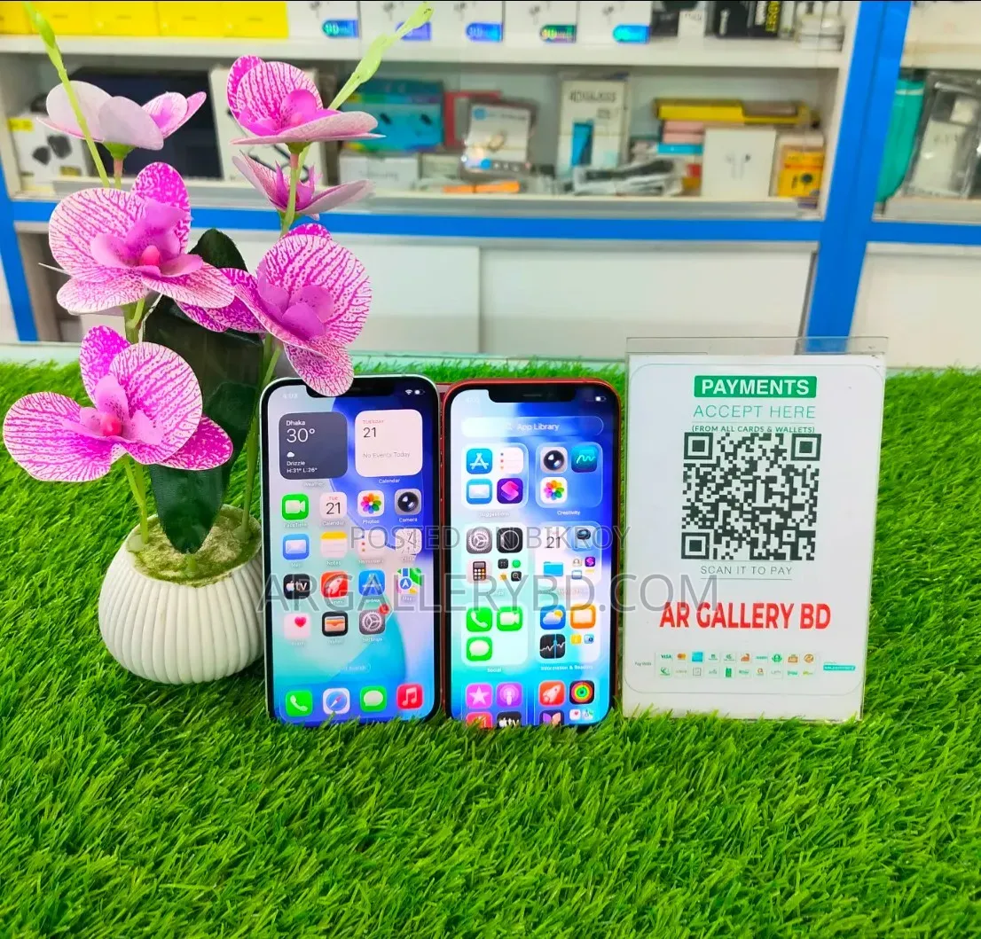 Apple iPhone 12 128 GB Red