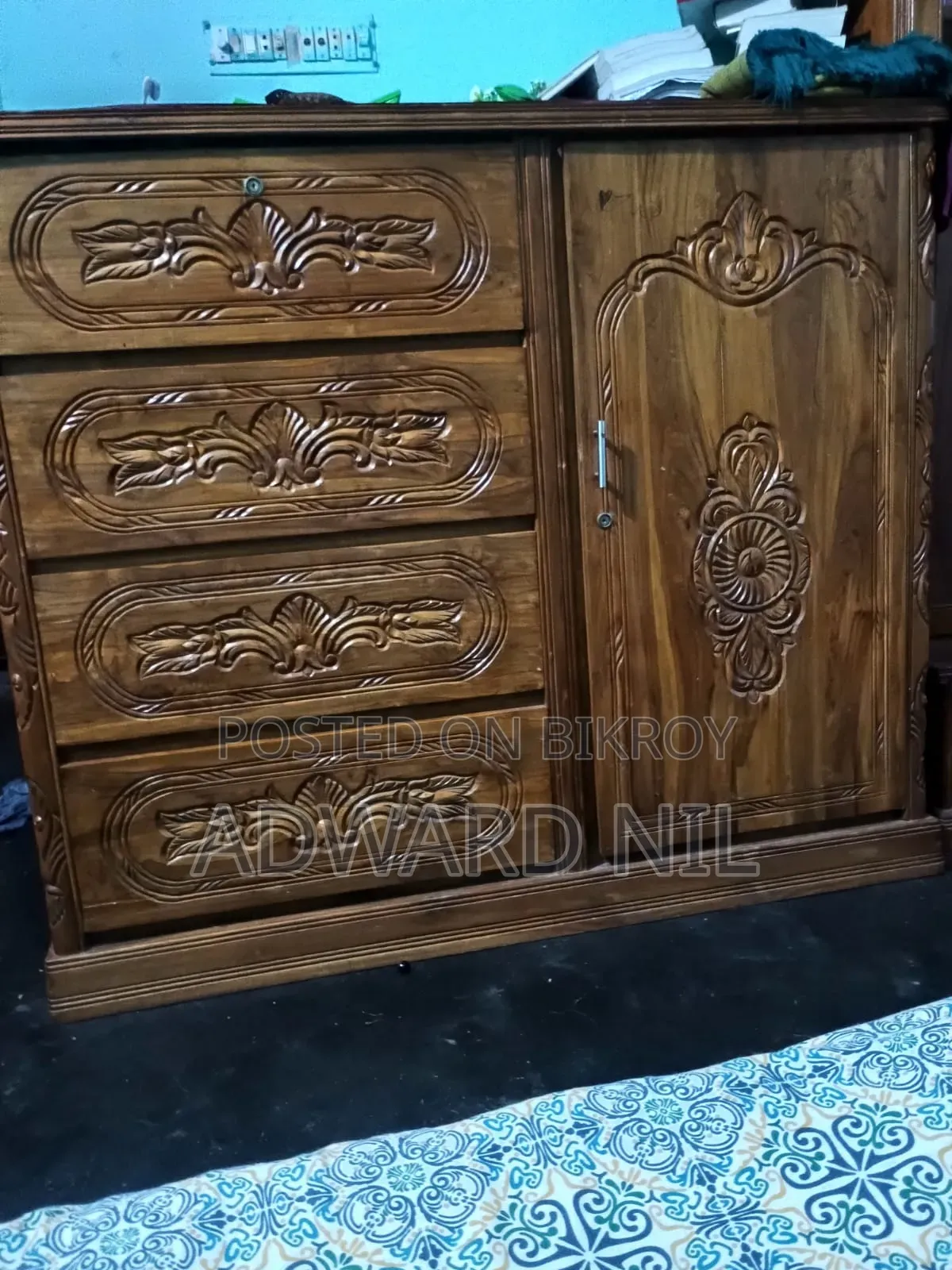 আর্জেন্ট খাট ও ওয়ার্ড ড্র বিক্রি হবে
