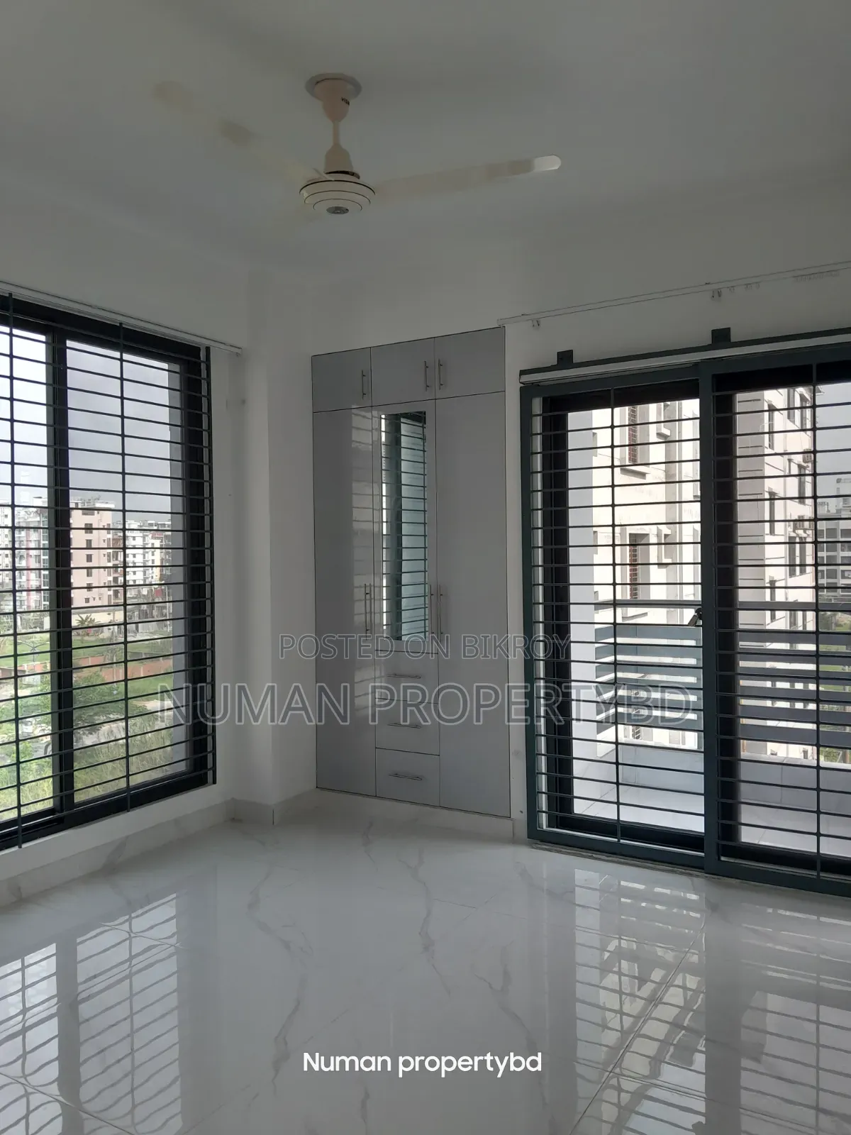 নuman প্রপার্টি বিডি, বসুন্ধরায় ৩ বেডরুমের অ্যাপার্টমেন্ট ভাড়া দেওয়া হবে