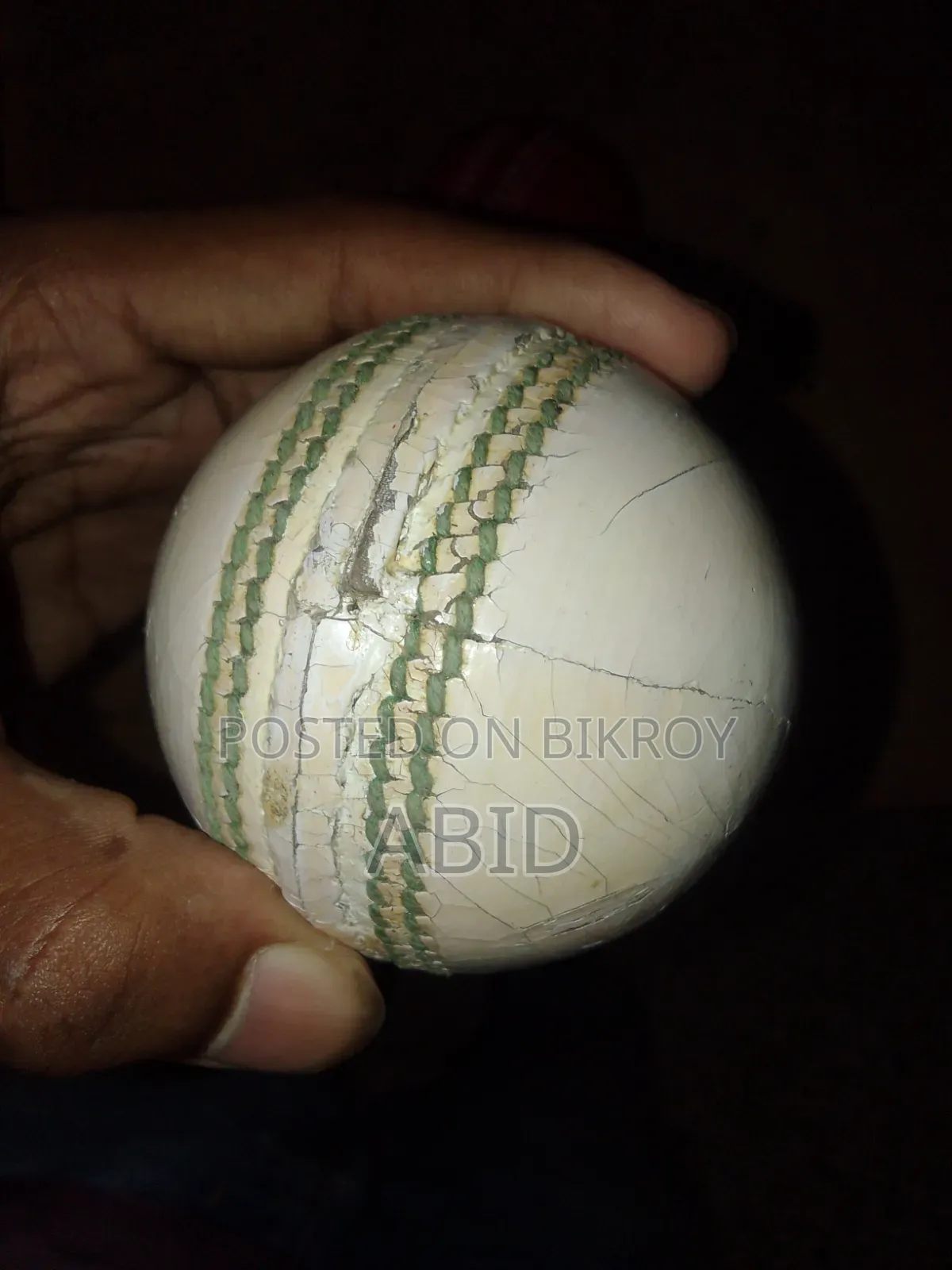 ক্রিকেট হোয়াইট বল