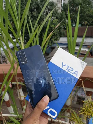 Vivo Y12 32 GB Blue