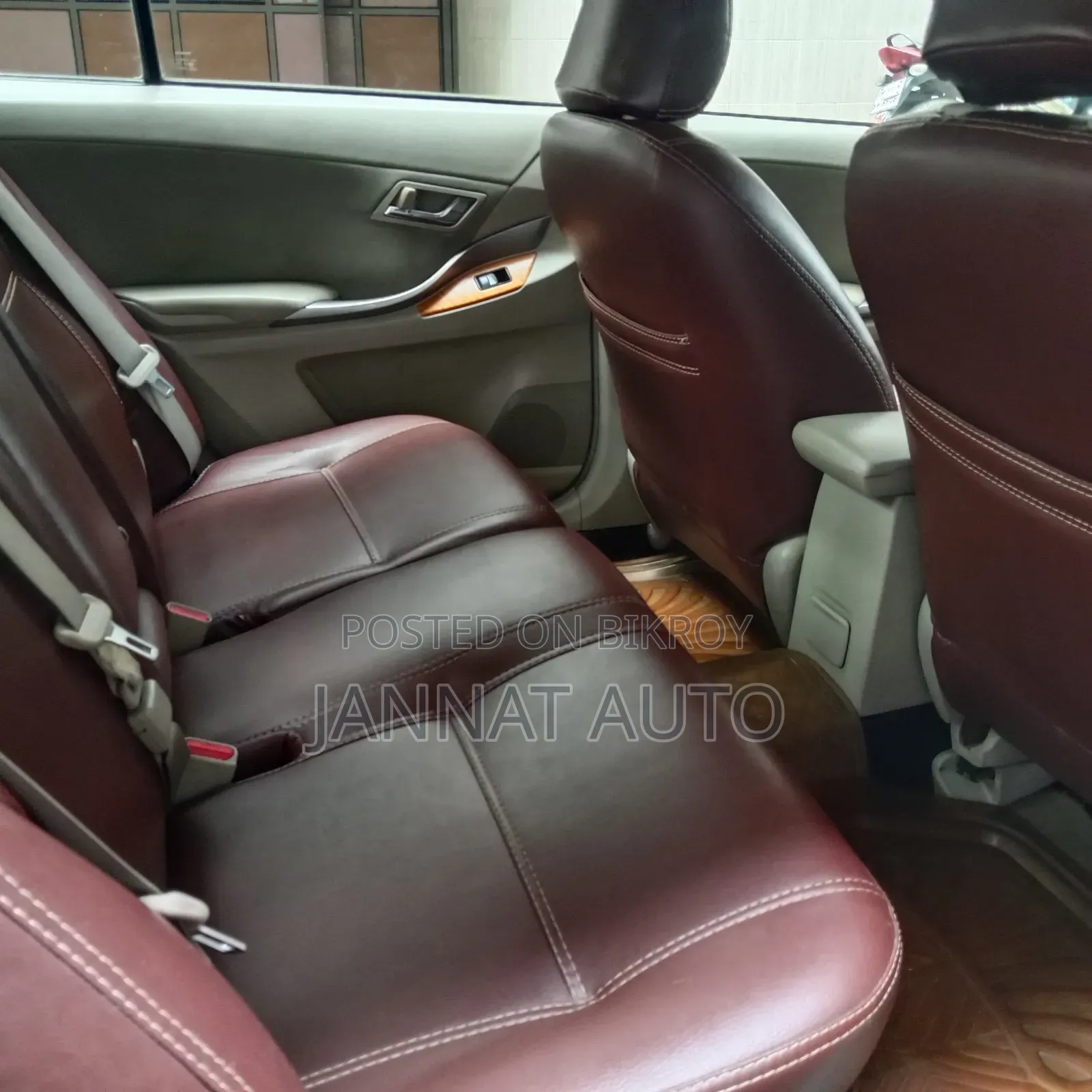 Toyota Premio 2008 Red
