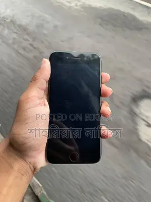 Apple iPhone 7 32 GB Black