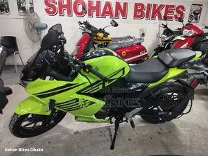 Suzuki Gixxer Fi ABS 2026 Green