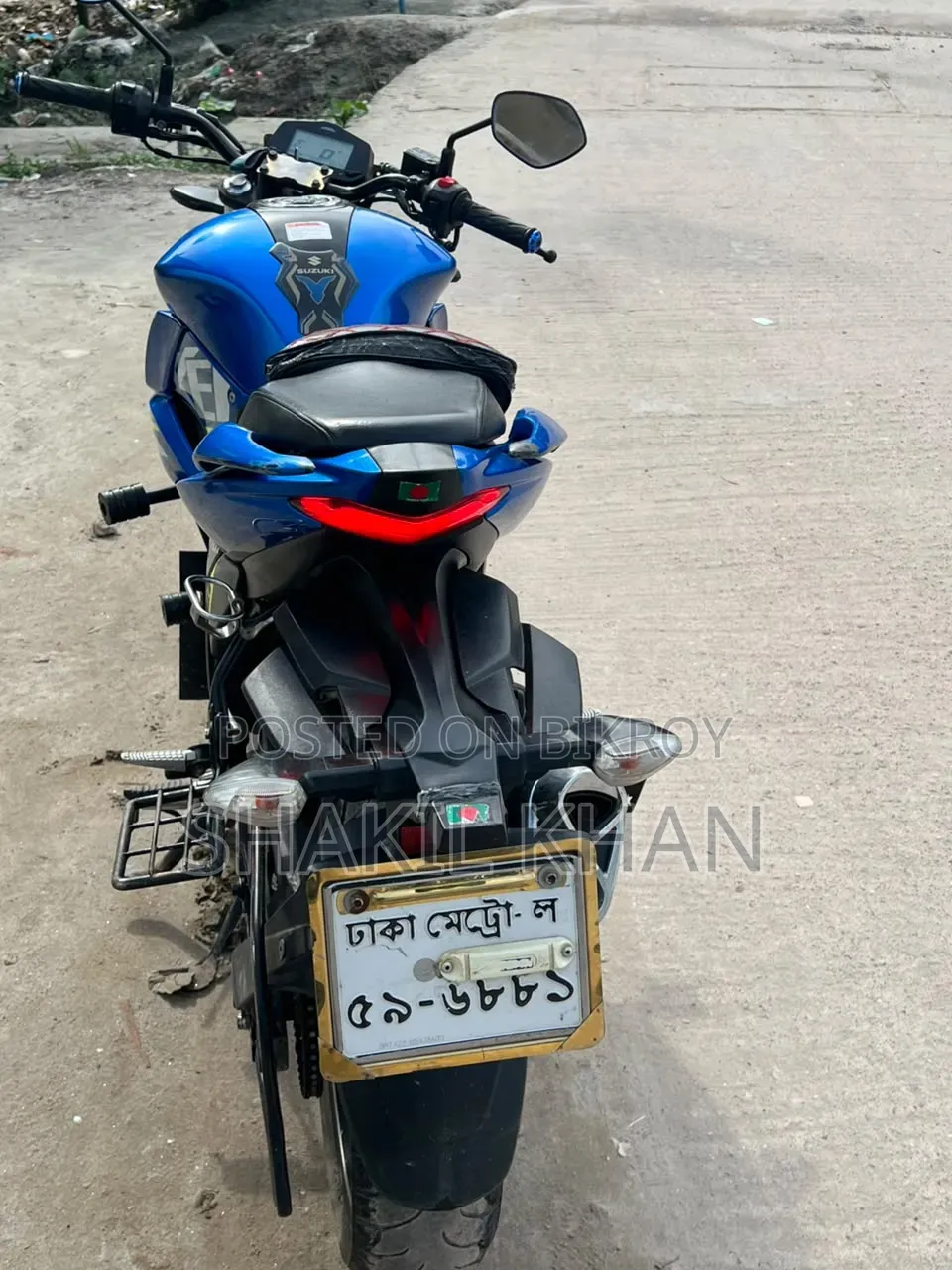 Suzuki 2021 Blue