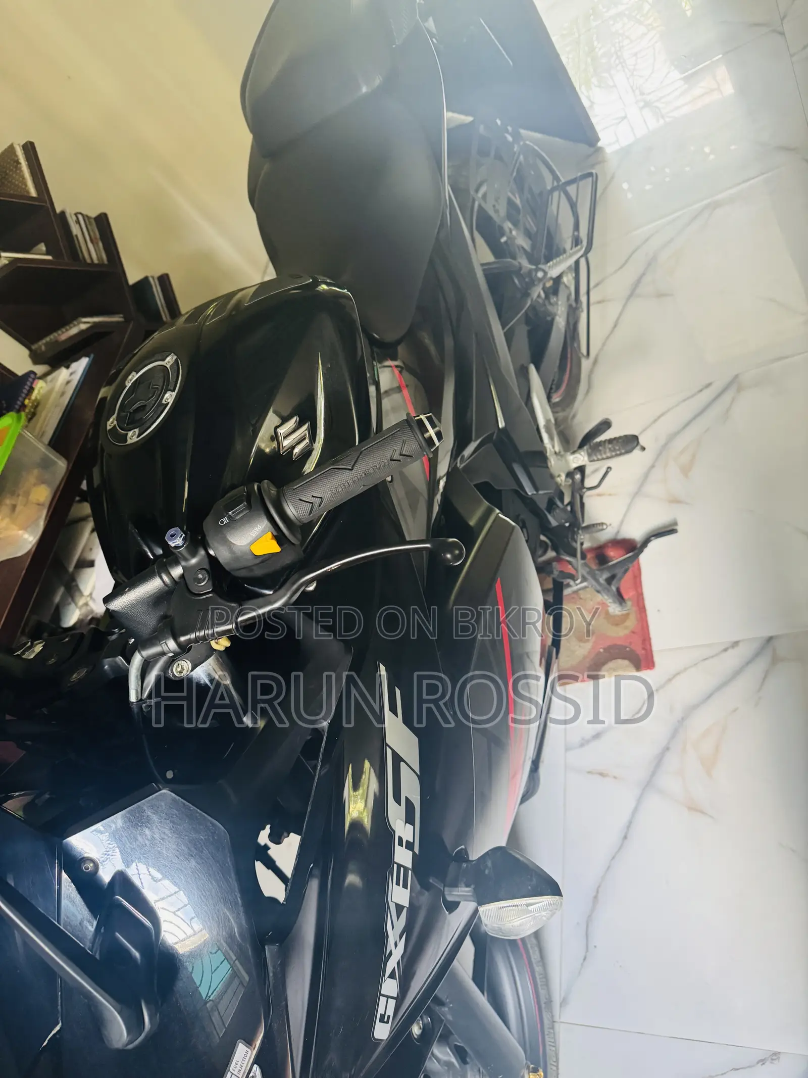 Suzuki Gixxer Fi ABS 2023 Black