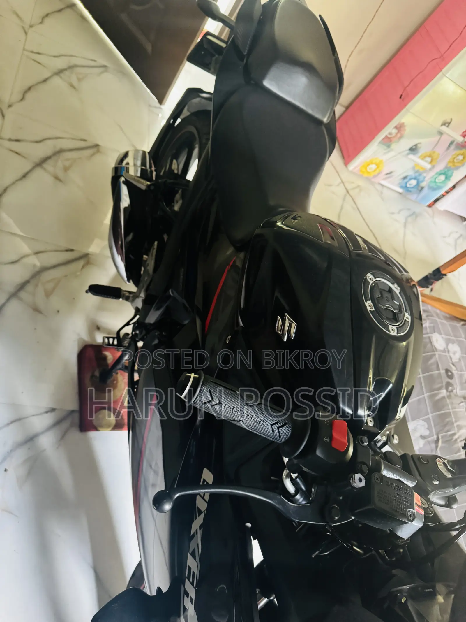 Suzuki Gixxer Fi ABS 2023 Black