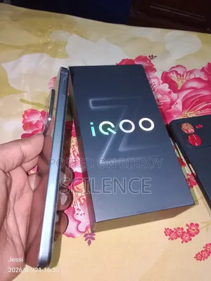 iQOO Z9x 128 GB Gray