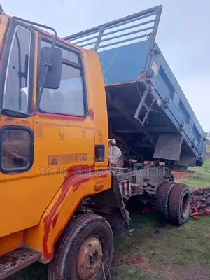 Ashok Leyland Dump Truck