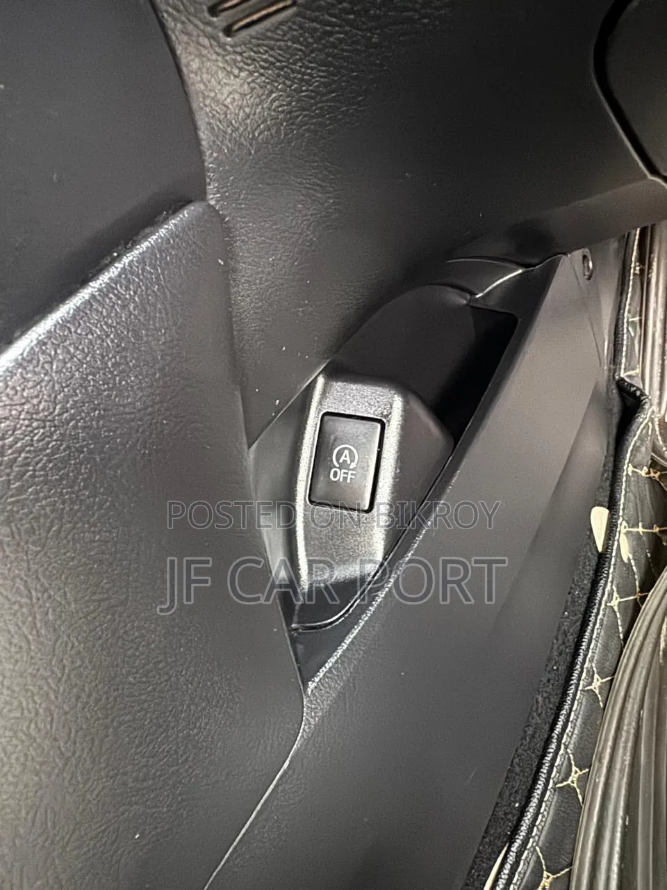 Toyota Premio 2017 Pearl