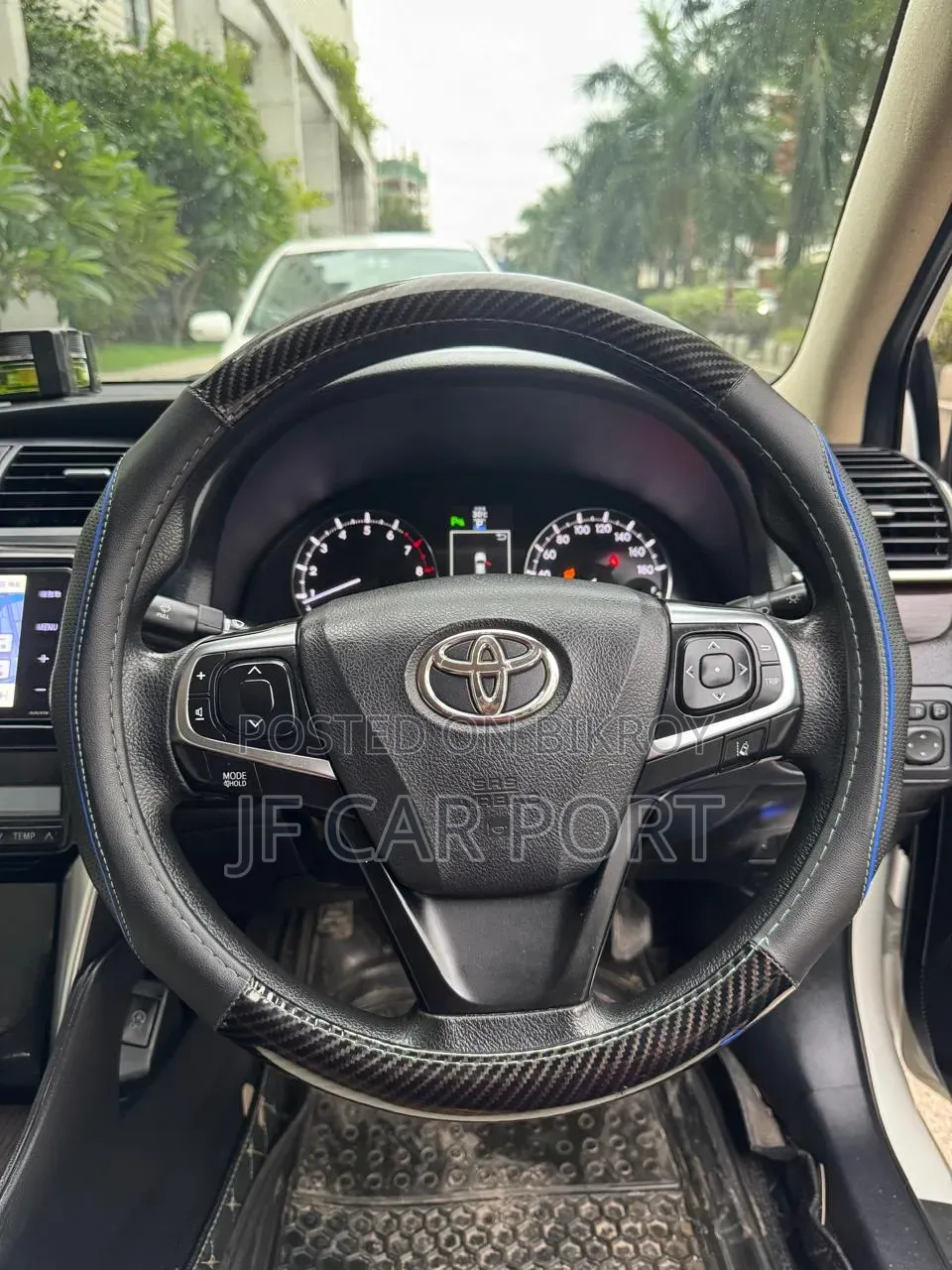 Toyota Premio 2017 Pearl