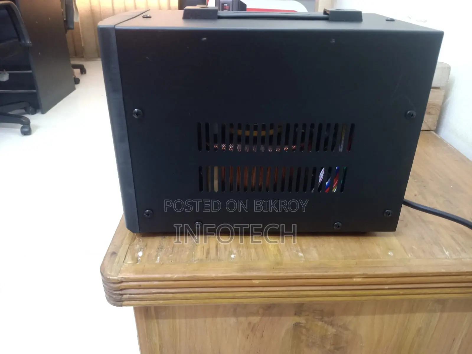 SAKO SVC 1000VA Digital Voltage Stabilizer