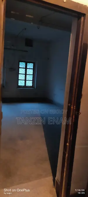 To Let Office/Coaching Center
