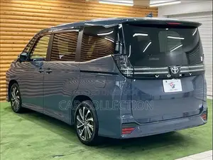 Toyota Voxy Hybrid S-G 2WD 7-Seater 2023 Gray