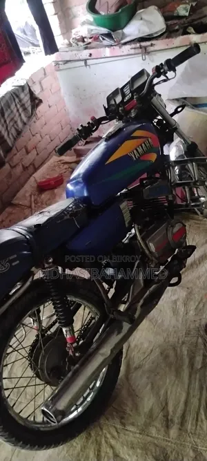 Yamaha R1 ২০০২ ব্লু