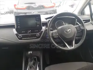 টয়োটা করোল্লা ২০২১ পার্ল