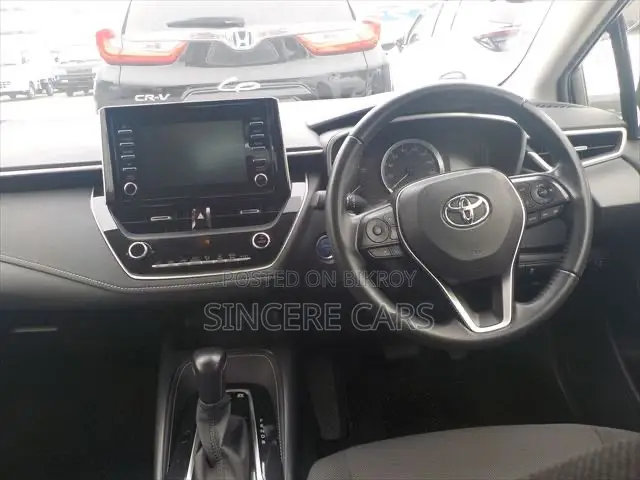 টয়োটা করোল্লা ২০২১ পার্ল