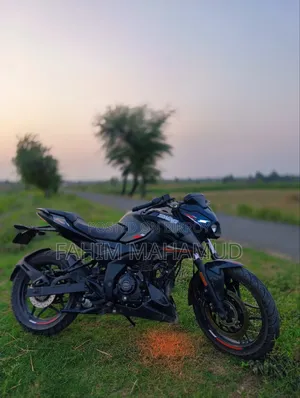 Bajaj Pulsar N160 2024 Black