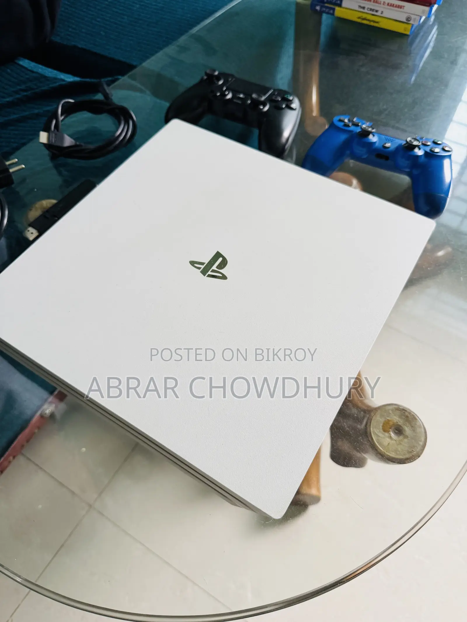 Urgent Sale (OFFER): PS4 Pro White Edition NEW CONDITION