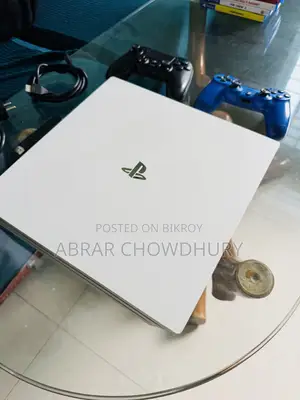 Urgent Sale (OFFER): PS4 Pro White Edition NEW CONDITION