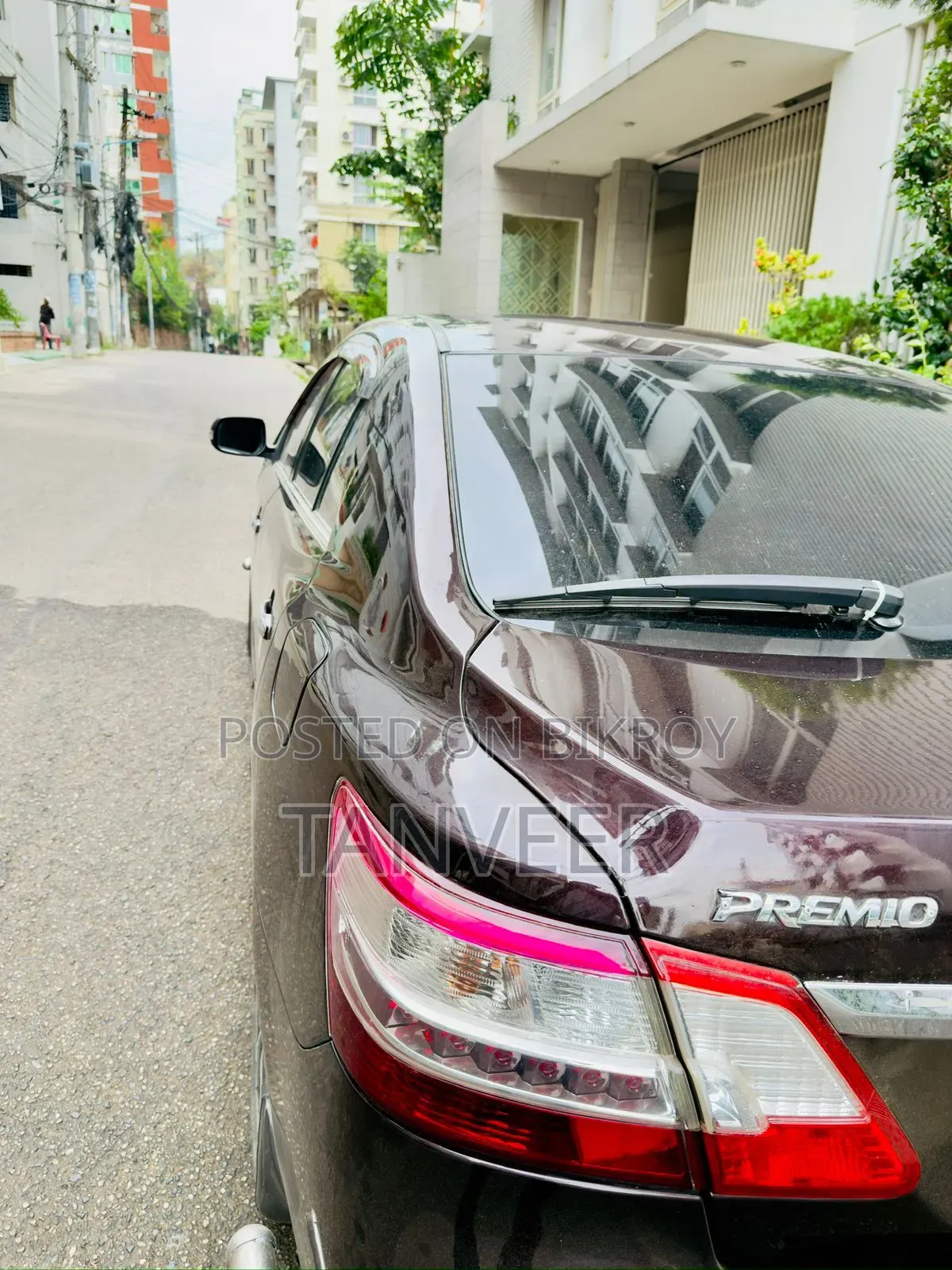 Toyota Premio 2010 Maroon