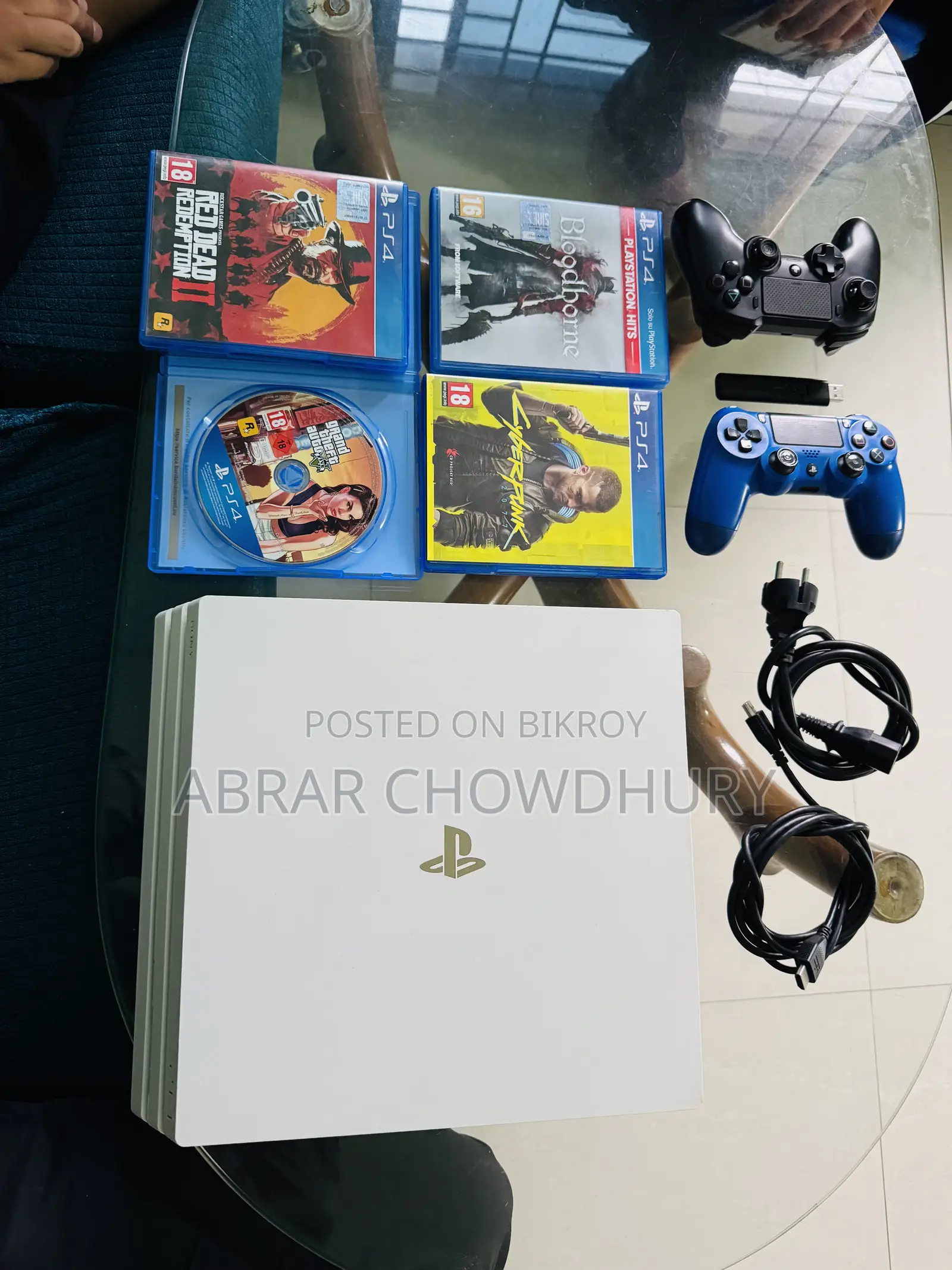 Urgent Sale (OFFER): PS4 Pro White Edition NEW CONDITION