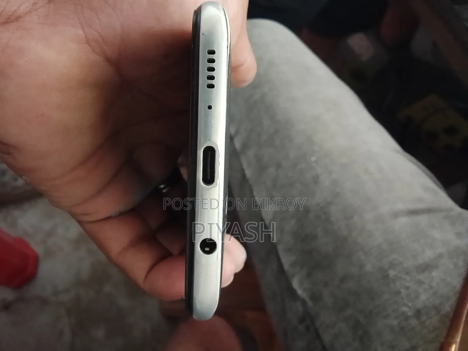 Samsung Galaxy A30s 64 GB White