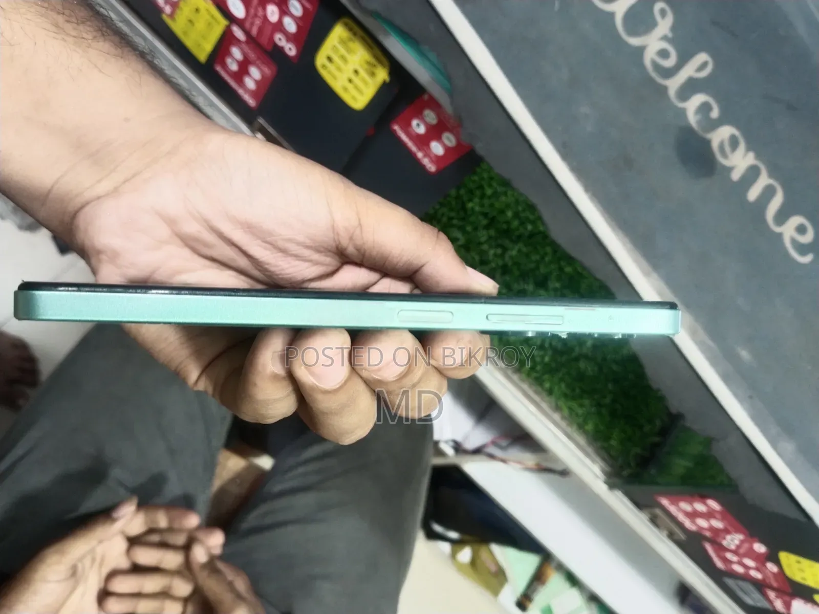 Infinix Smart 8 64 GB Green