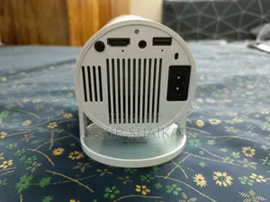HY300 Pro Projector