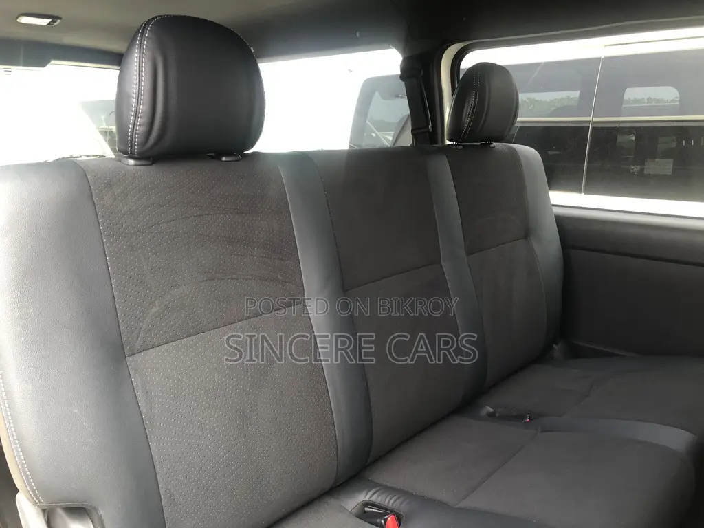 Toyota HiAce 2023 White