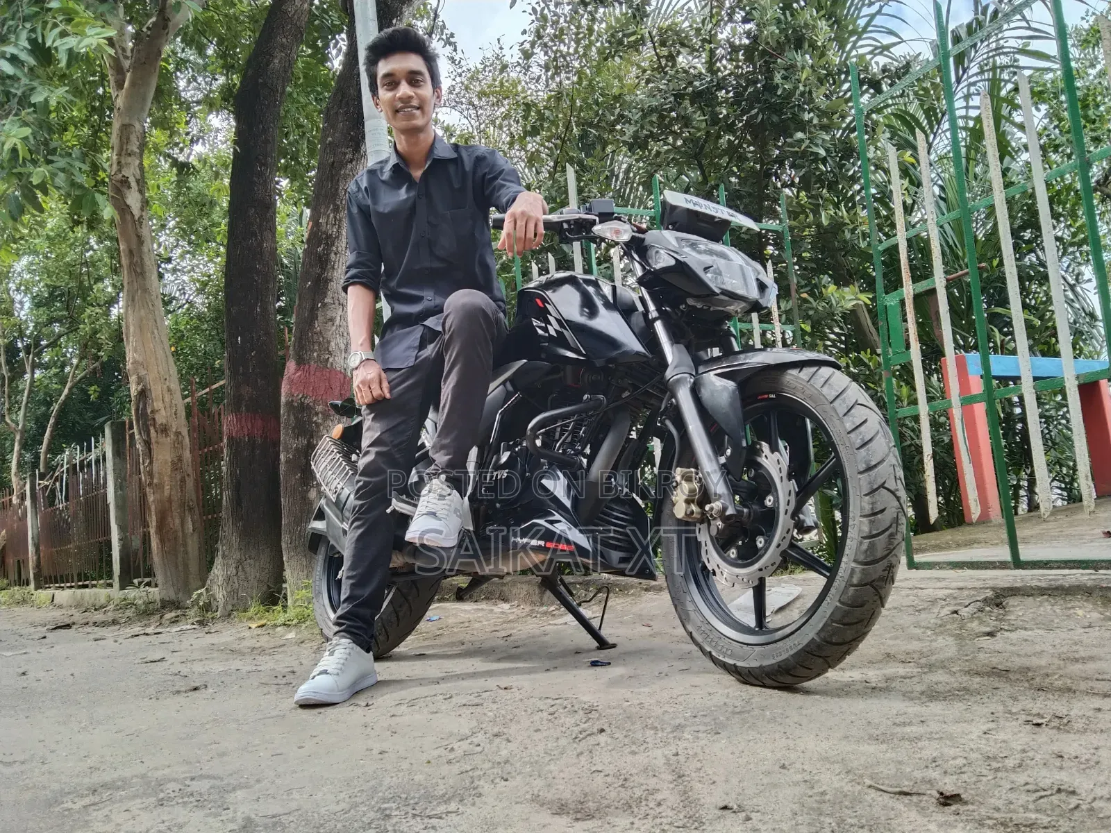 ইন্ডিয়ান ২০২৬ কালো