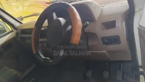 Mahindra Big Bolero Cover.