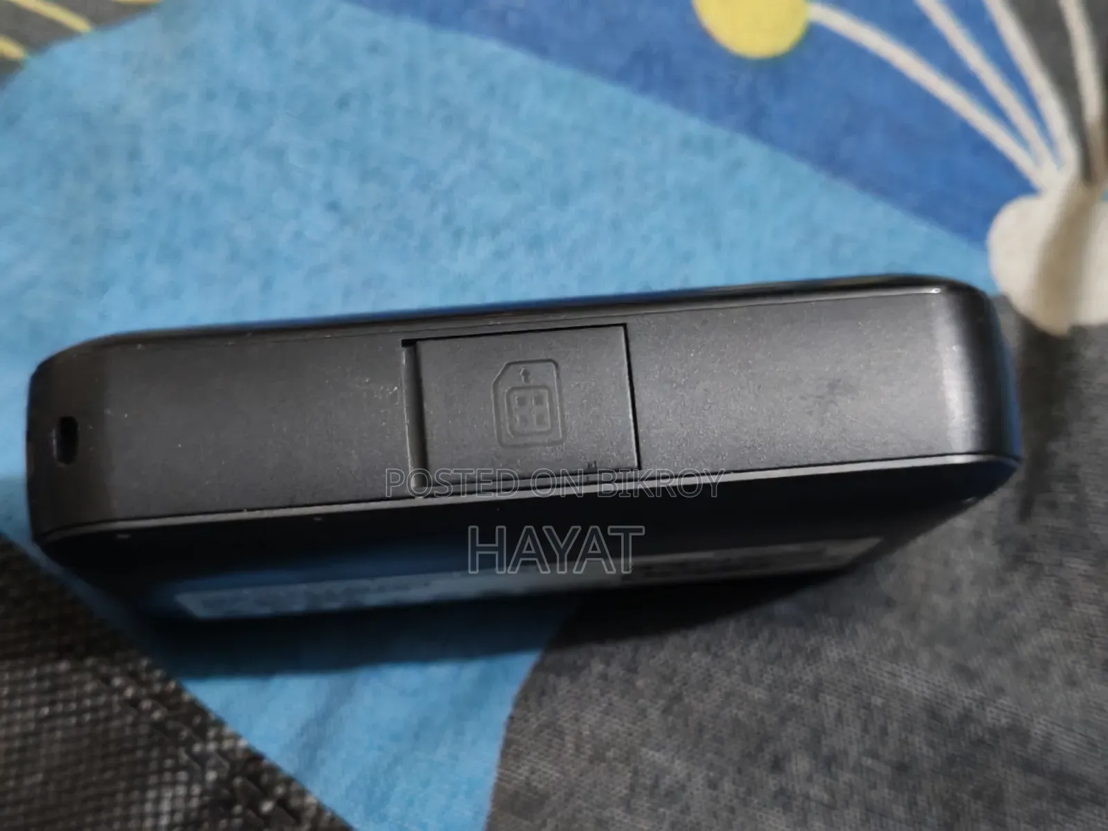 ডুয়েল ব্যান্ড পকেট রাউটার
