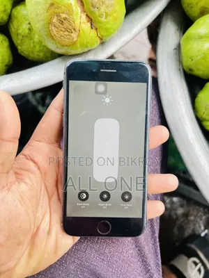 Apple iPhone 8 64 GB Black