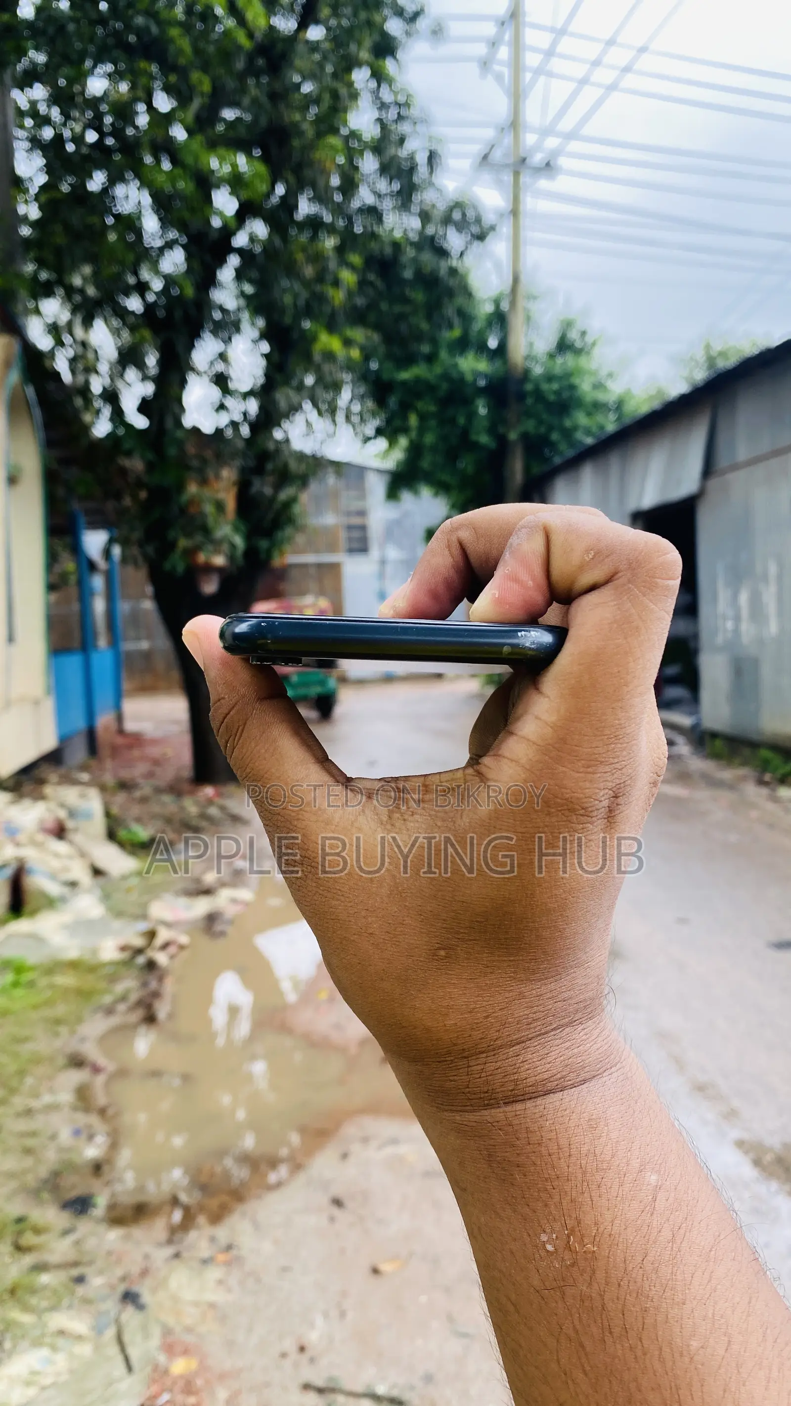 অ্যাপল আইফোন এক্সআর ১২৮ জিবি ব্ল্যাক