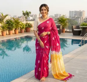 প্রিমিয়াম কোয়ালিটি সম্পূর্ণ বাটিক সিল্কের শাড়ি