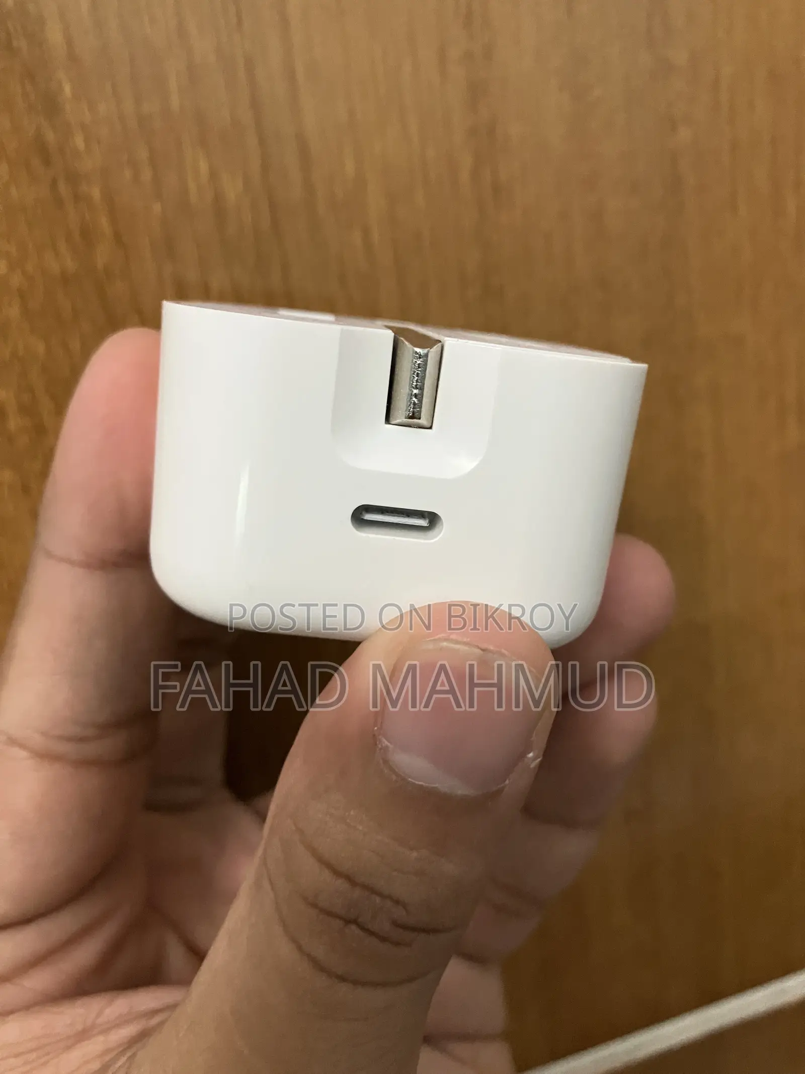 20W Apple USB-C Power Adapter