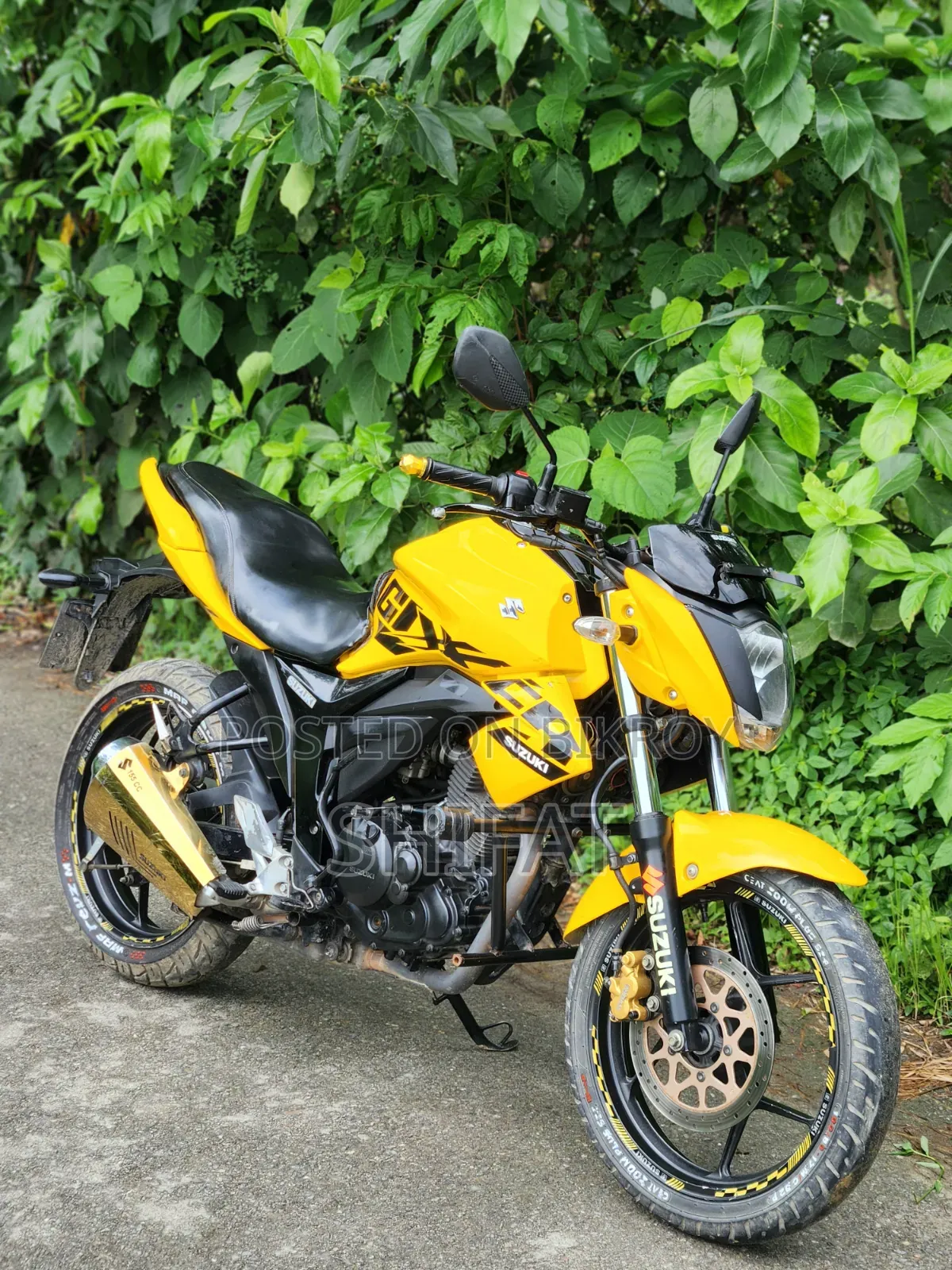 সুজুকি জিক্সার মনোটোন ২০২২ হলুদ