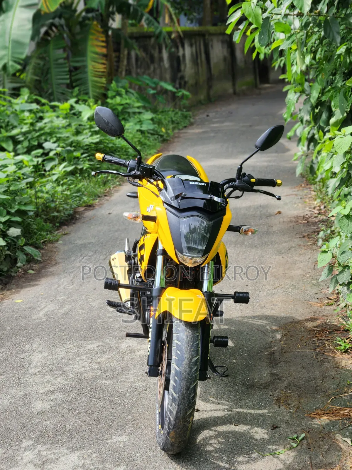 সুজুকি জিক্সার মনোটোন ২০২২ হলুদ