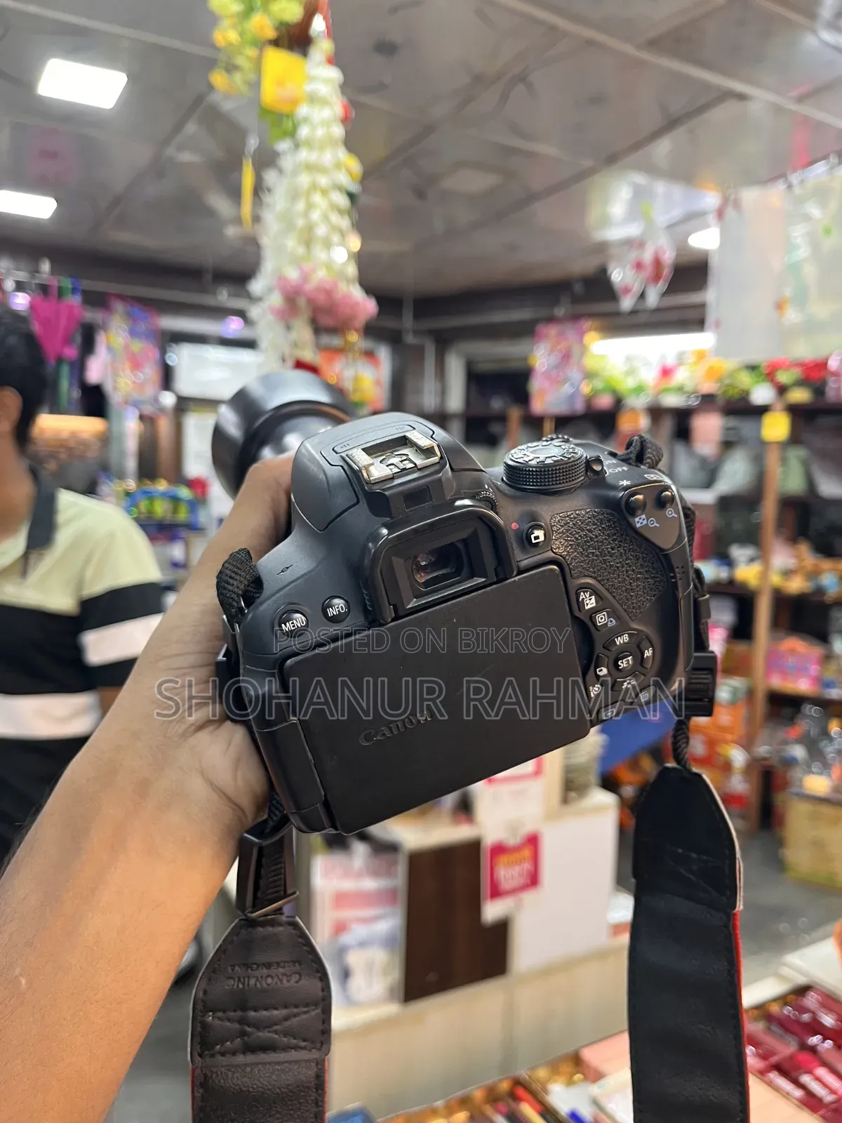 Canon EOS 700D