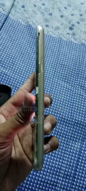 Samsung Galaxy J2 Pro 16 GB Gold