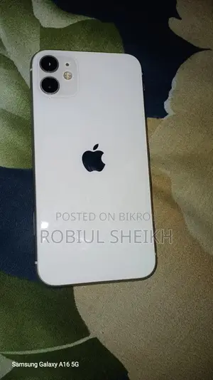 Apple iPhone 11 64 GB White