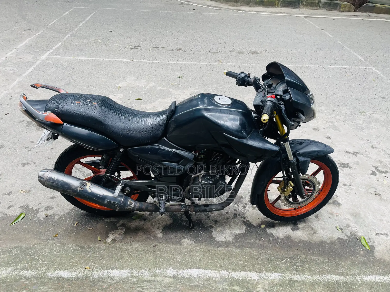 TVS Apache RTR 160 2V 2012 Black