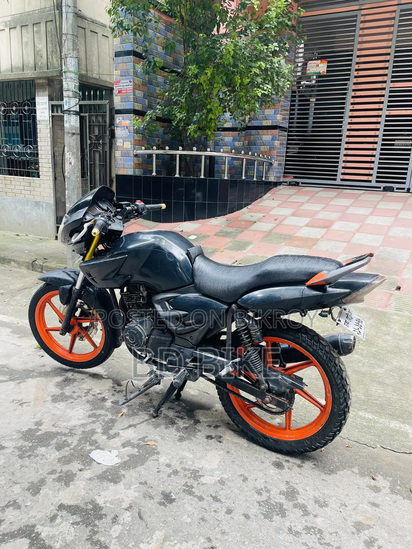 TVS Apache RTR 160 2V 2012 Black